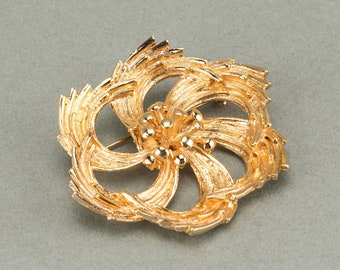 Vintage Gold-Toned Circular Brooch With Modernist/Abstract Swirled Flower Design | 1960s or 1970s