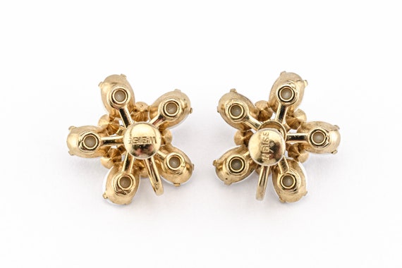 Vintage Weiss Gold-Toned Floral Screw Back Earrin… - image 3