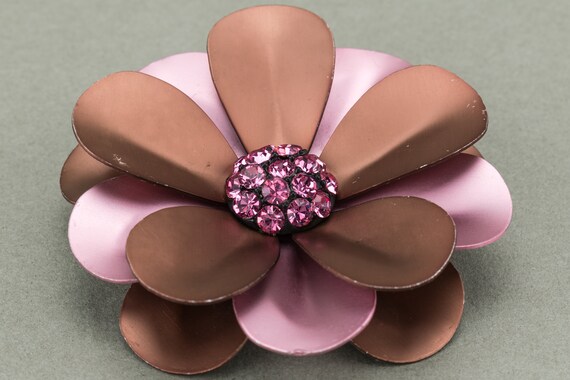 Vintage Enameled Metal Flower Power Brooch With L… - image 5