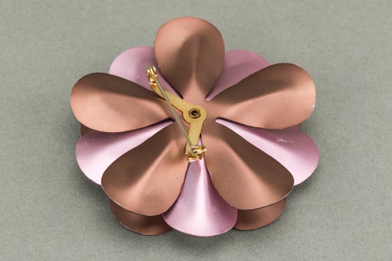 Vintage Enameled Metal Flower Power Brooch With L… - image 4