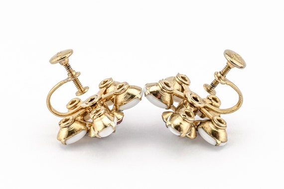 Vintage Weiss Gold-Toned Floral Screw Back Earrin… - image 4