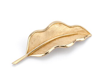 Vintage Crown Trifari Gold-Toned Leaf Brooch With Shiny Stem & Edges and Matte Brushed Finish Center | 1950s or 1960s