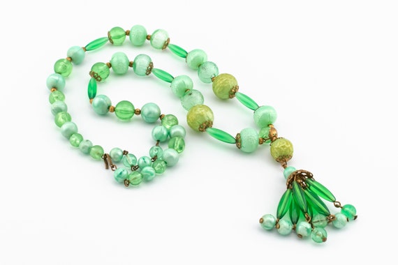 Vintage Green Tassel Necklace With Acrylic Beads … - image 3
