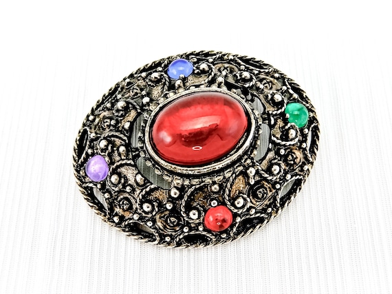 Vintage Antiqued Silver-Toned Oval Brooch With Cu… - image 1