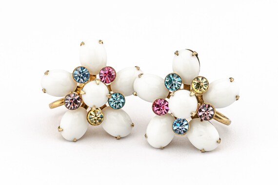 Vintage Weiss Gold-Toned Floral Screw Back Earrin… - image 2