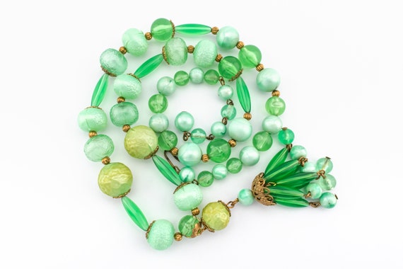 Vintage Green Tassel Necklace With Acrylic Beads … - image 4