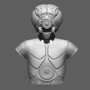 K&ouml;nnte beinhalten: Eine graue, 3D-gedruckte B&uuml;ste einer fiktiven Figur mit einem gro&szlig;en Kopf und einem einzigen Auge. Die Figur tr&auml;gt ein detailliertes, strukturiertes, gepanzertes Brustst&uuml;ck.