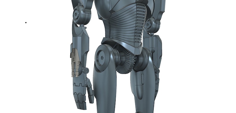 Puede incluir: Primer plano detallado de la parte inferior del cuerpo y los brazos de un robot gris. El robot tiene un torso segmentado, un mecanismo de engranaje en la espalda y brazos articulados con un dise&ntilde;o de mano complejo.