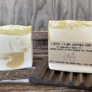 Banana Coconut Goat Milk Soap W) Dried Banana Peel & Moisturizing Goat Milk Bar