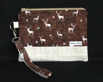 Wristlet