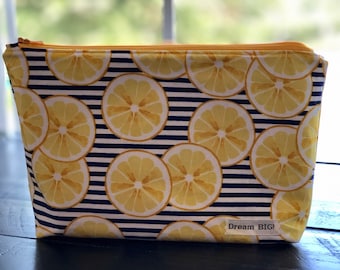 Zipper pouches