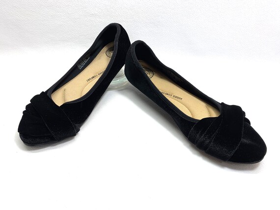 Black Velvet Shoes sz 7.5 Shoes COURTESAN shoes T… - image 7