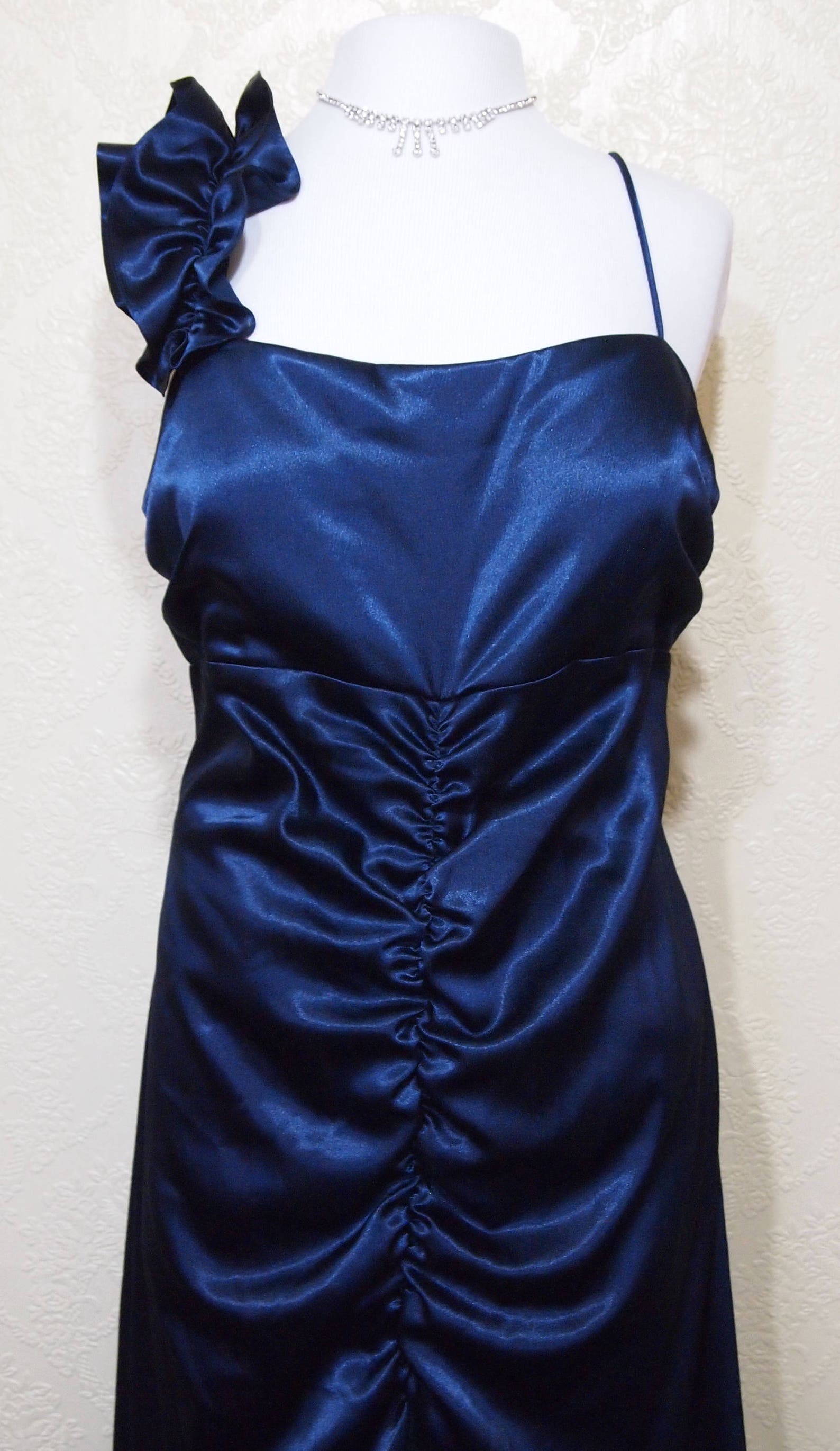 size 18 gown
