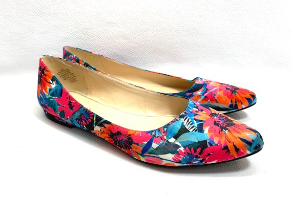 Watercolor Floral print sz 8 shoes Slippers COURT… - image 2