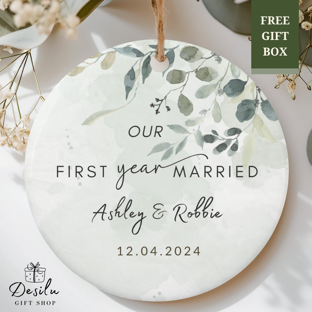 First Year Married Ornament Christmas, Personalized 1st Year Marriage