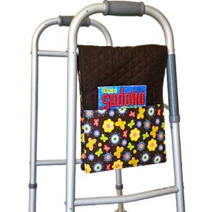 Quilted Walker Bag: Retro Floral Print, 3-Pocket Tote