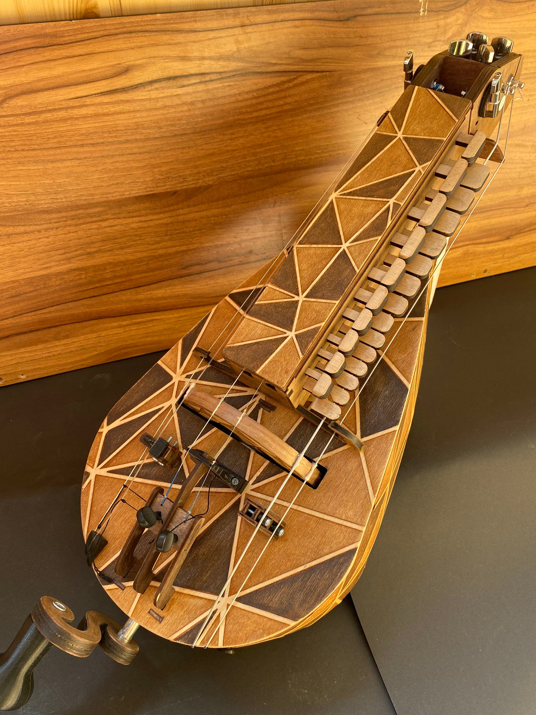 Hurdy gurdy kit - Etsy 日本