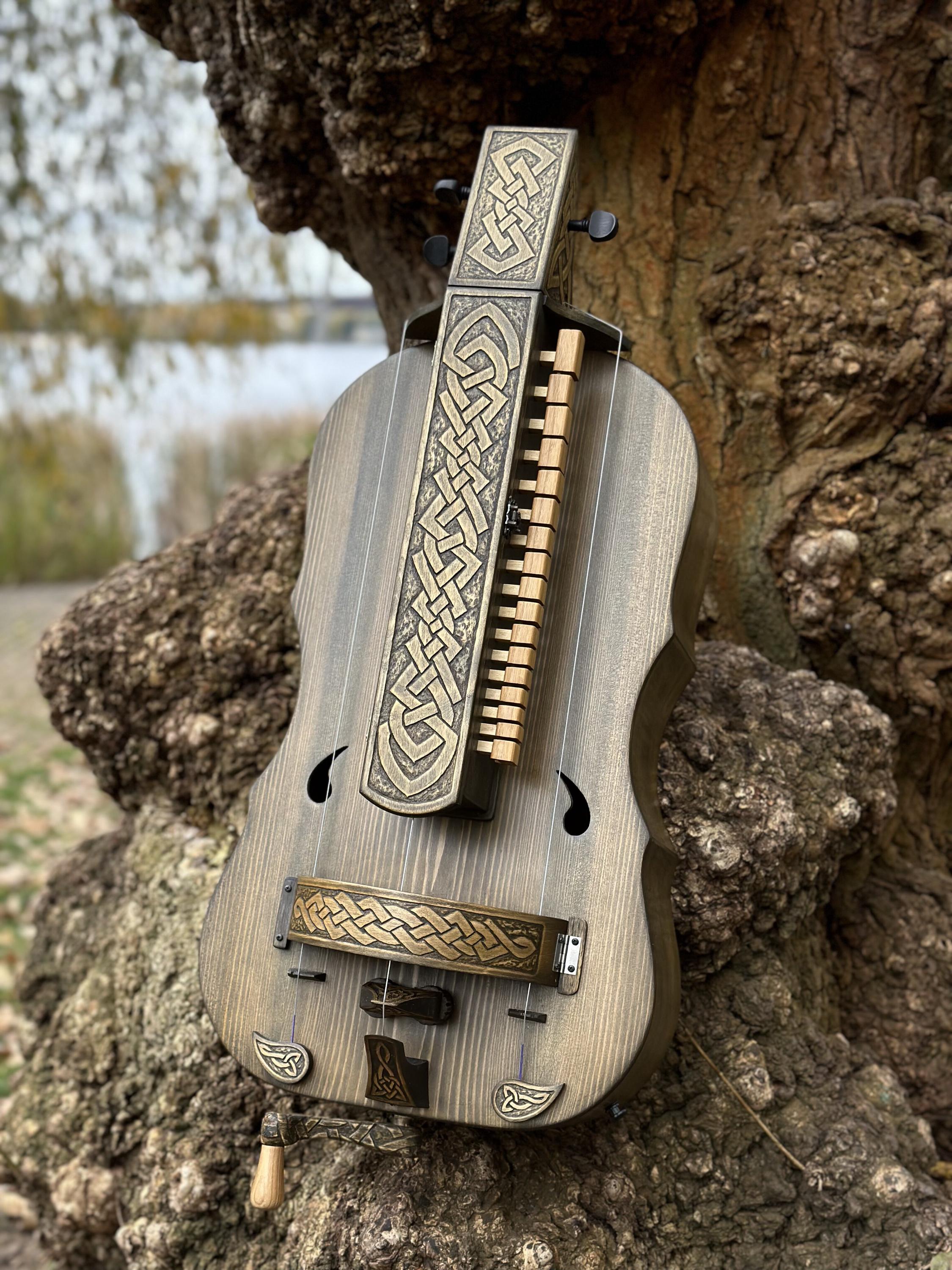 Hurdy gurdy kit - Etsy 日本