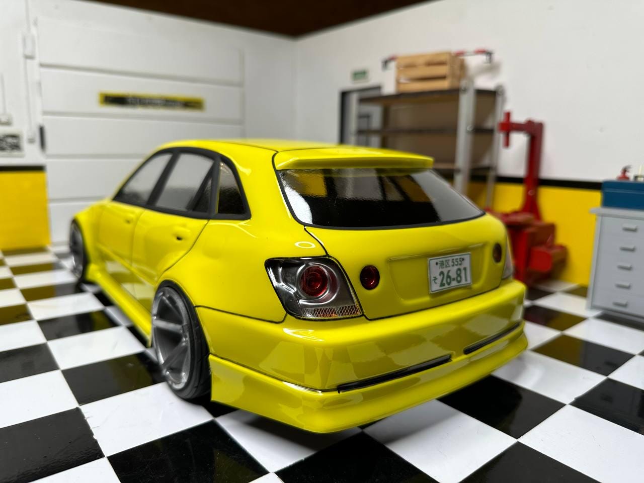 RCボディカードリフト1:10トヨタアルテッツァジータワゴン