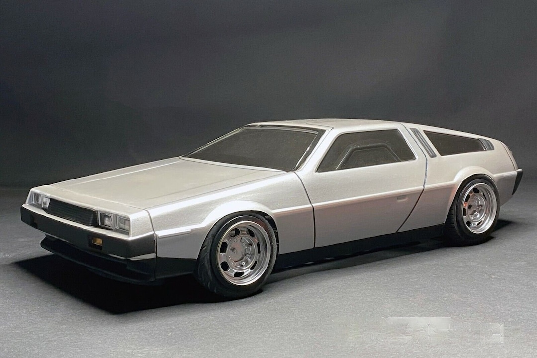 売れ筋商品 デロリアン 1:10 カードリフト ボディ RC DMC デロリアン 12 ホビーラジコン