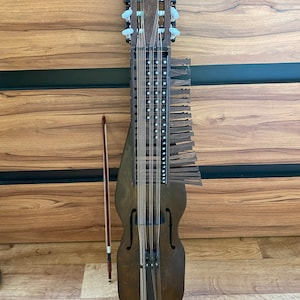 Nyckelharpa Sweden Violin w/ bow Key Harp Viola Hurdy Gurdy - 16 string  (keyed fiddle, moraharpa, contrabasharpa, esseharpe, tagelharpa)