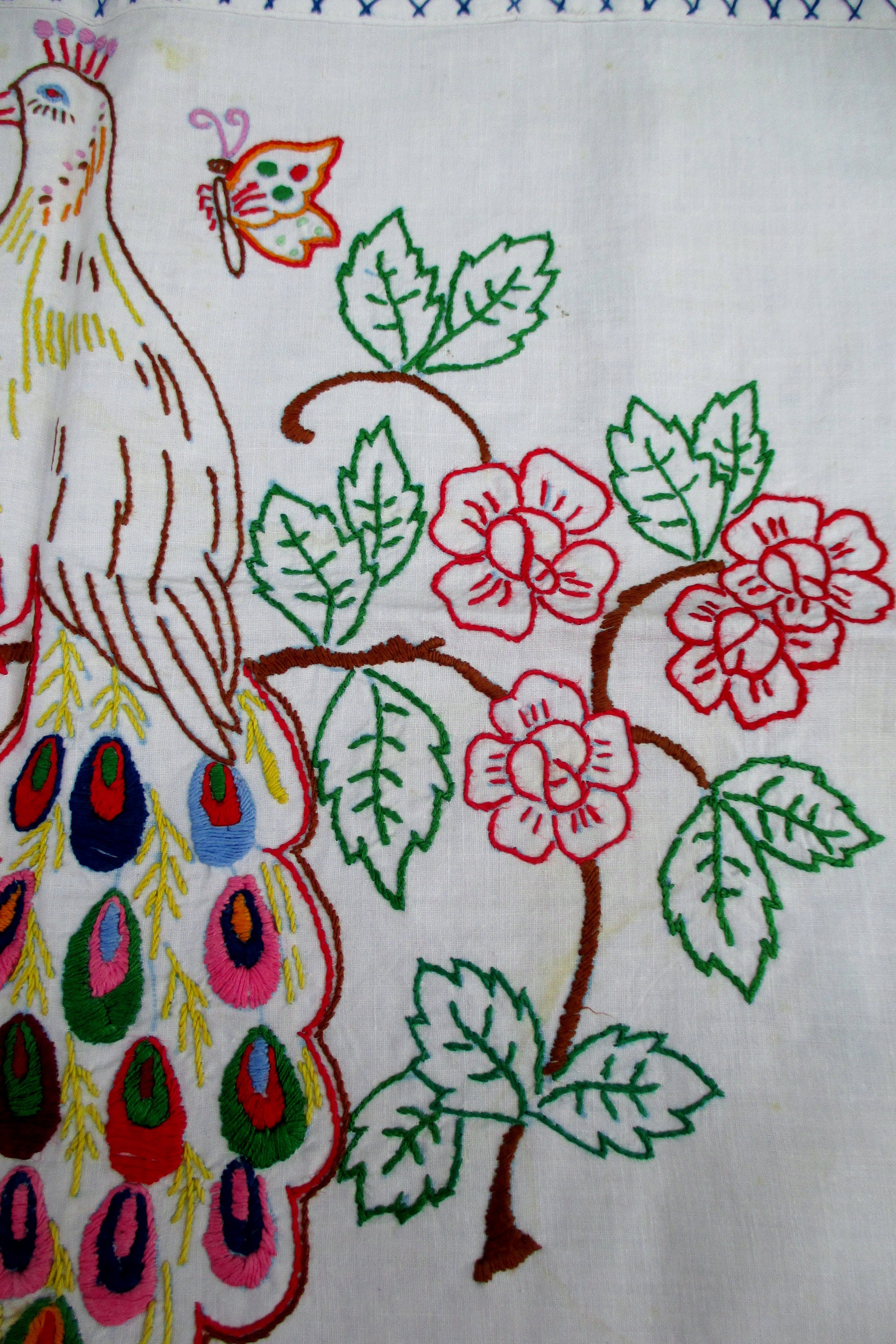 850. Hand Embroidered Peacock/hand Embroidered Floral Quilt - Etsy