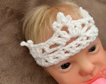 Pattern crochet crown for any ages