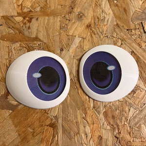 Fursuit con occhi curvi stampati in 3D