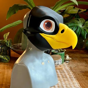 Bird Hawk Eagle moving jaw fursuit head base