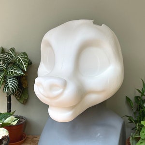Toony short snout canid Foam Base