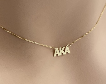 Echte 14k Solid Gold Minimal Alpha Kappa Alpha Halskette, zierliche Alpha Kappa Alpha griechische Buchstaben Halskette, sehr kleine kundenspezifische Schmuck