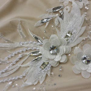 Applique en dentelle blanc cassé, applique en dentelle perlée, applique en dentelle Français Chantilly, dentelle 3D, applique en dentelle nuptiale MA1048