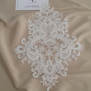 Applique en dentelle d'ivoire, dentelle d'ivoire, Français applique de dentelle Chantilly, dentelle de coton, applique nuptiale, Applique M0079