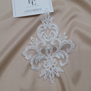 Applicazione in pizzo avorio, pizzo avorio, applicazione in pizzo Chantilly francese, pizzo 3D, applicazione da sposa, Applicazione M0062