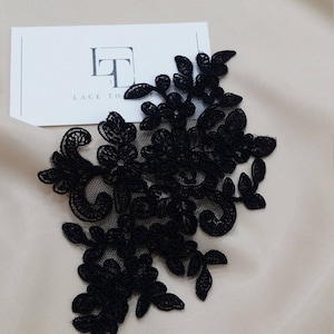 Schwarze Spitzenapplikation, schwarze Spitzenapplikation, französische Chantilly-Spitze Applikation, gestickte Spitzenapplikation, Hochzeitsapplikation, Applikation, M0033