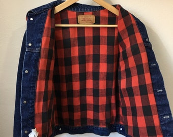 Vintage Levi's lumberjack plaid inner lining denim jacket 44