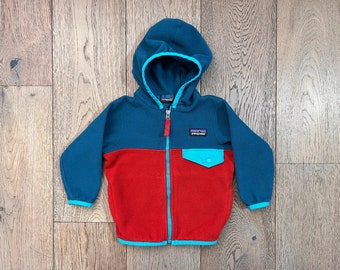 Patagonia Synchilla Fleece Size 6 / 12 months Micro D Snap-T Fleece Hooded Zip Up Jacket Hoodie