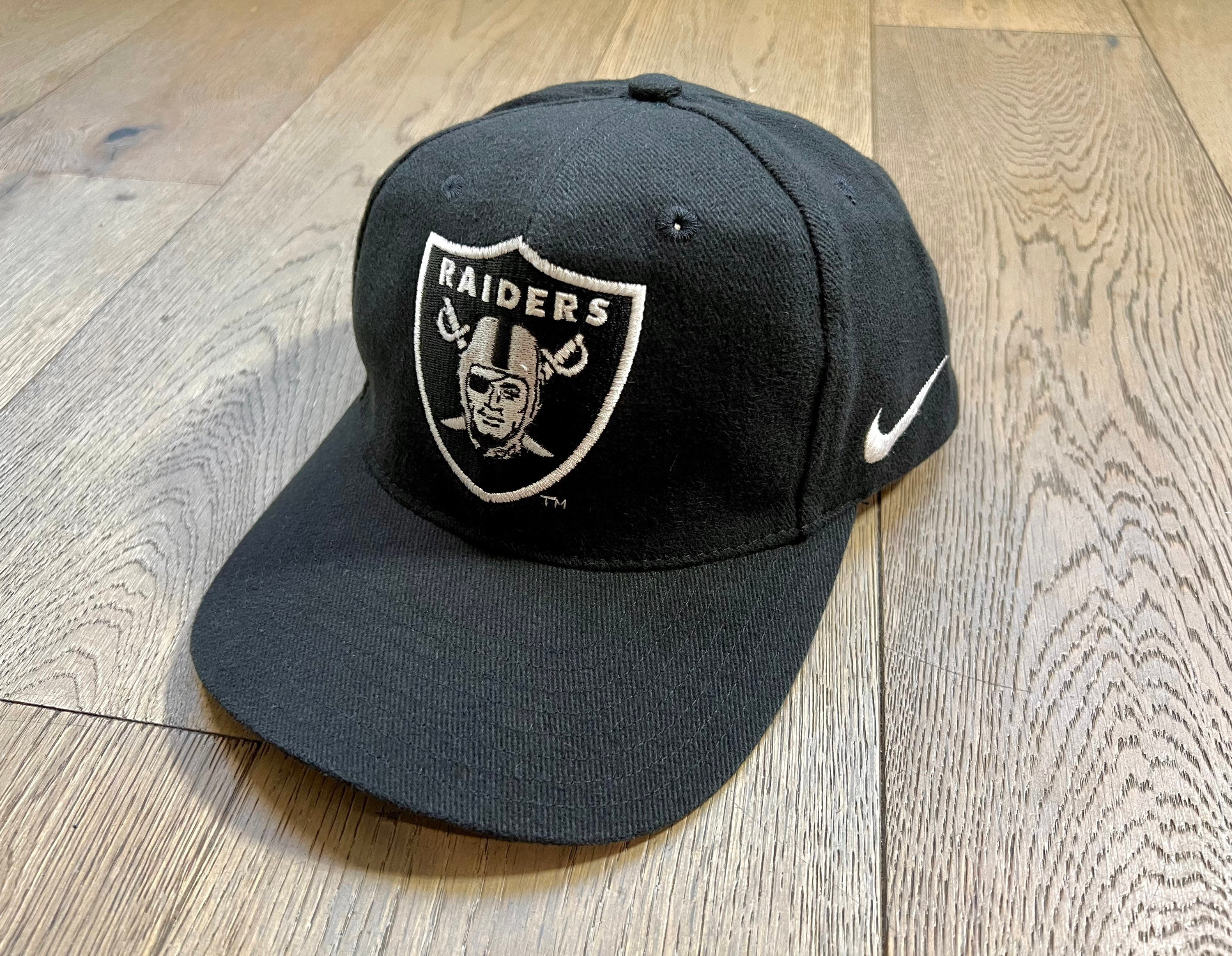 nike raiders hat