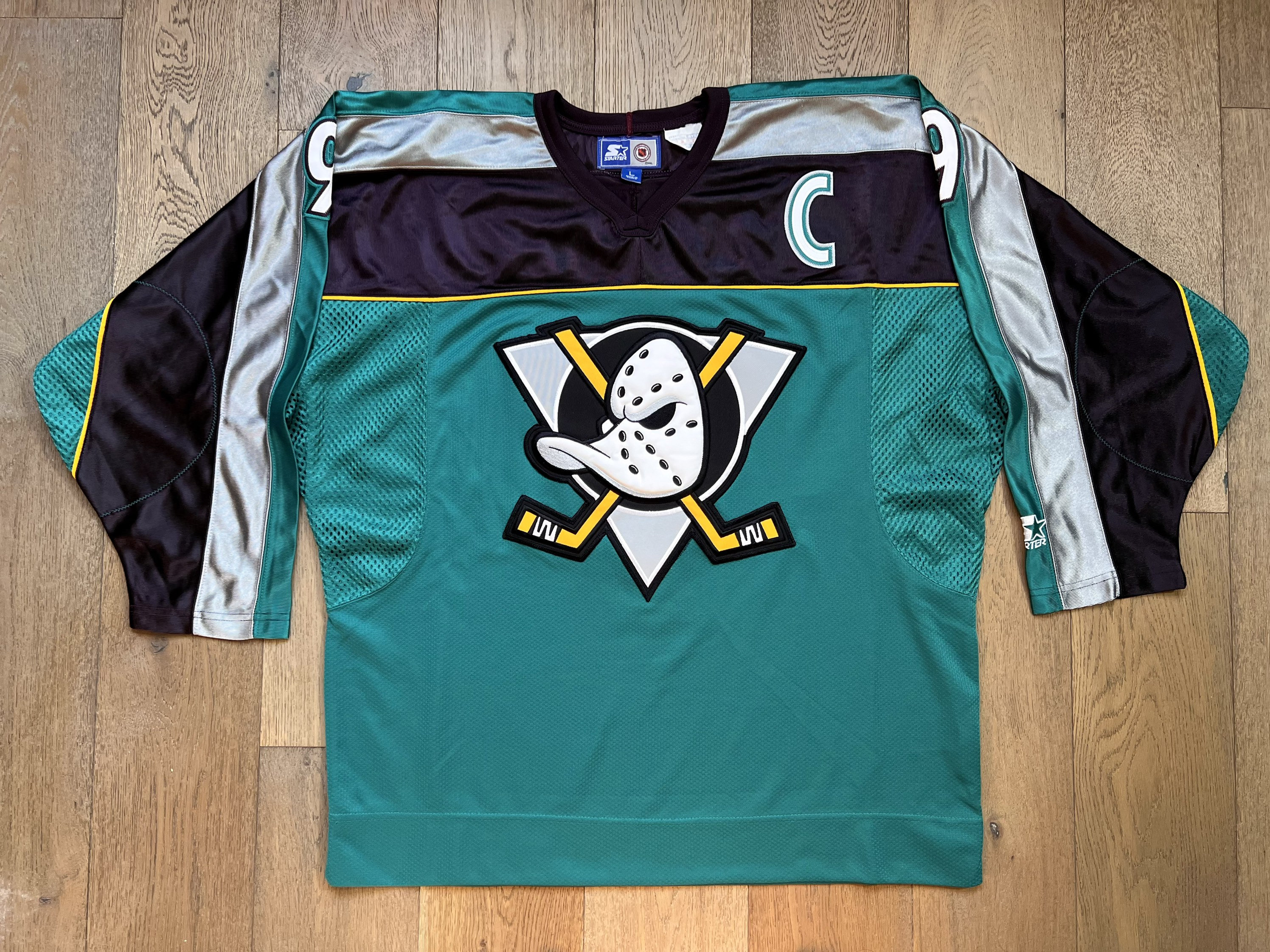 vintage ANAHEIM MiGHTY DUCKS SHIRT, LARGE, JERSEY-STYLE, MAJESTIC NHL 90s