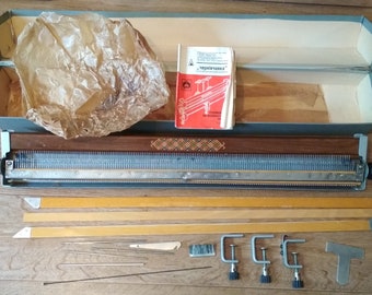 Knitting machine "Chernivchanka" USSR. (full set)