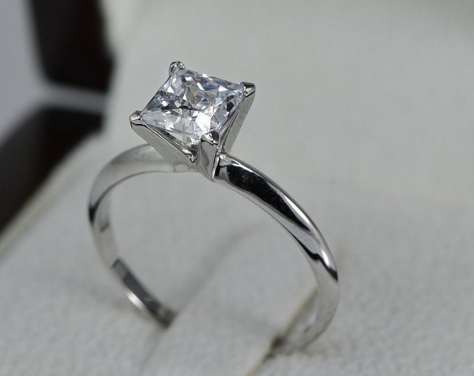 1.20 CT D/VS2 Sparkling Princess Cut Diamond Engagement Ring 14K White Gold