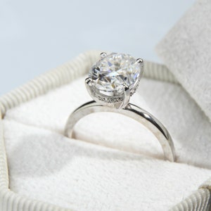 Oval Diamond Ring with Hidden Halo, 2 CT, Lab Grown Diamond Engagement Ring, Solid Gold Ring, Geometric Engagement Ring