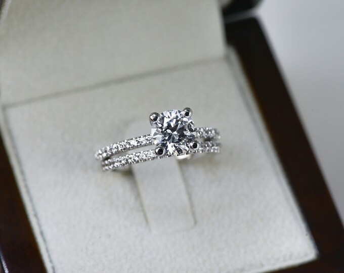2.00 CT D/VS2 Gorgeous Round Cut Diamond Engagement Ring Set 14K White Gold