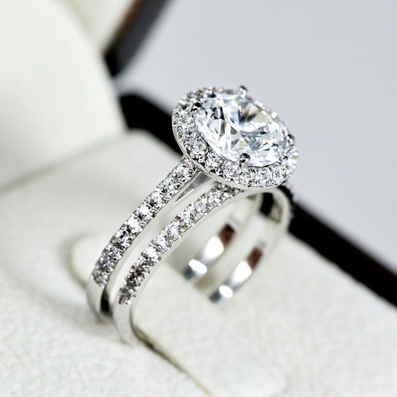 Bague Fiançailles Trois Pierres Moissanite 2 Ct Or Blanc 14k - Taille Personnalisable