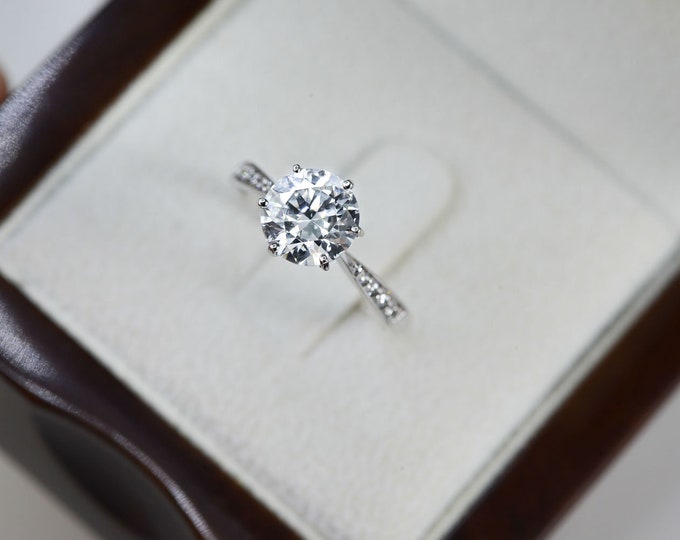 1 1/4 Carat F VS2 Beautiful Diamond Engagement Ring Round Cut 18K White Gold