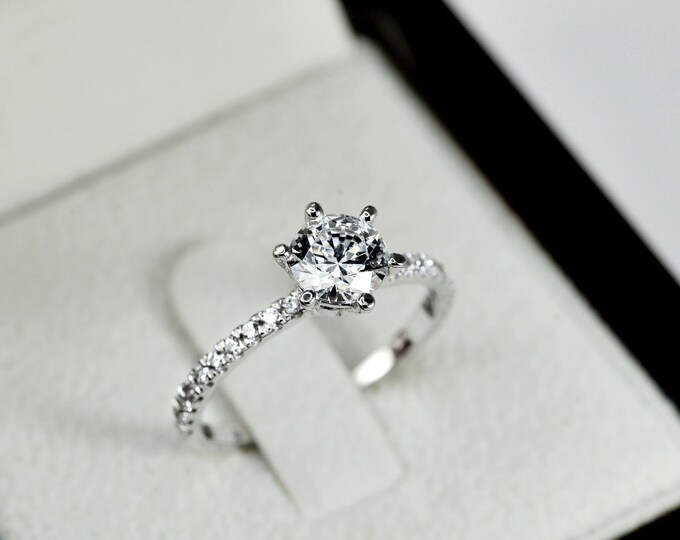 Lab Grown Diamond Engagement Ring, 1 ct Round Cut Ring,  14k Solid Gold Ring, Eco Friendly Ring, Certified Diamond Ring