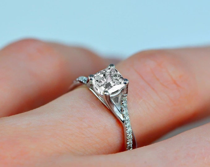 3 Carat H SI2 Certified Diamond Engagement Ring Cushion Cut 14K White Gold