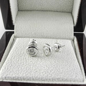 1.00 CT H/SI2 Beautiful Round Cut Diamond Stud Earrings 14K White Gold