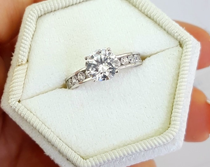 2 3/4 Carat D-F VVS1 Shiny Moissanite Diamond Engagement Ring Round Cut 14K White Gold