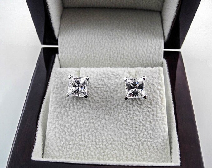 2/3 CT F/SI1 Beautiful Diamond Stud Earrings Princess Cut 14K White Gold
